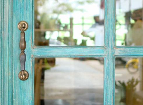 Is it safe to have a front door with glass?